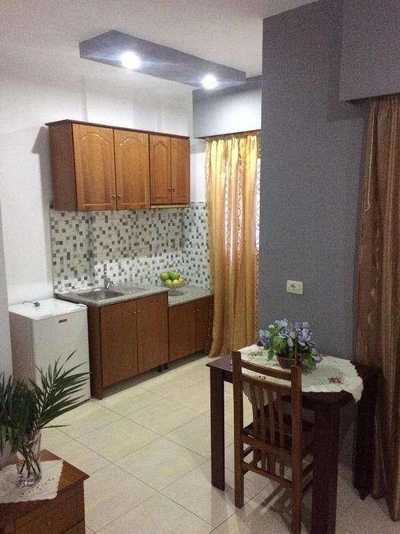 Hotel Soan Saranda Extérieur photo